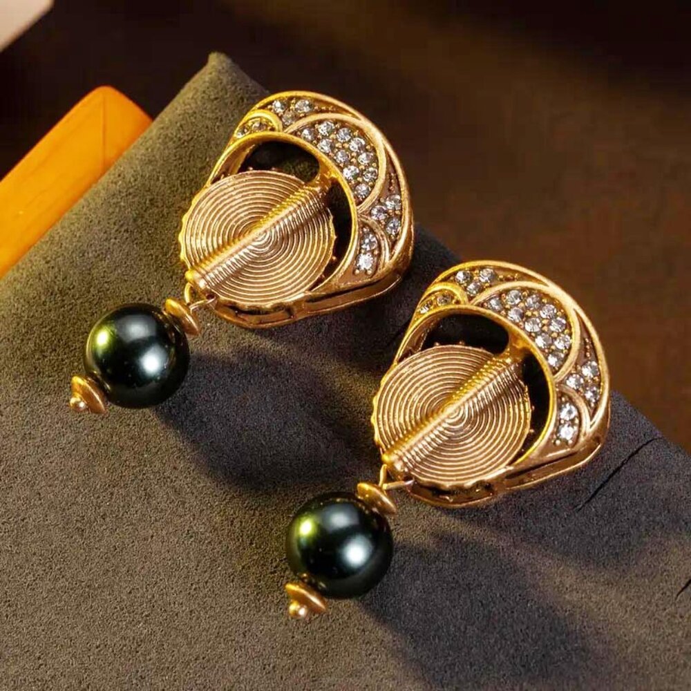 BOUCHERON -  BRONZE FASHION CRYSTALS BLACK PERL DROP PIERCED EARRINGS 24